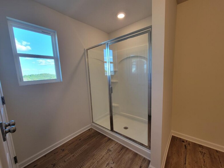 Building Photo - 29 Lumpkin Ln