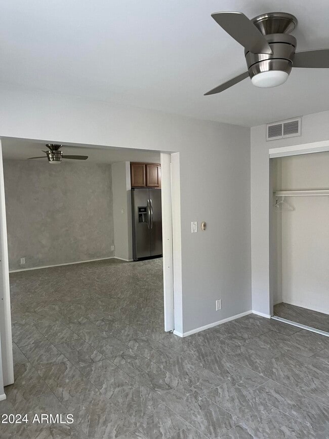 Building Photo - 7940 E Camelback Rd