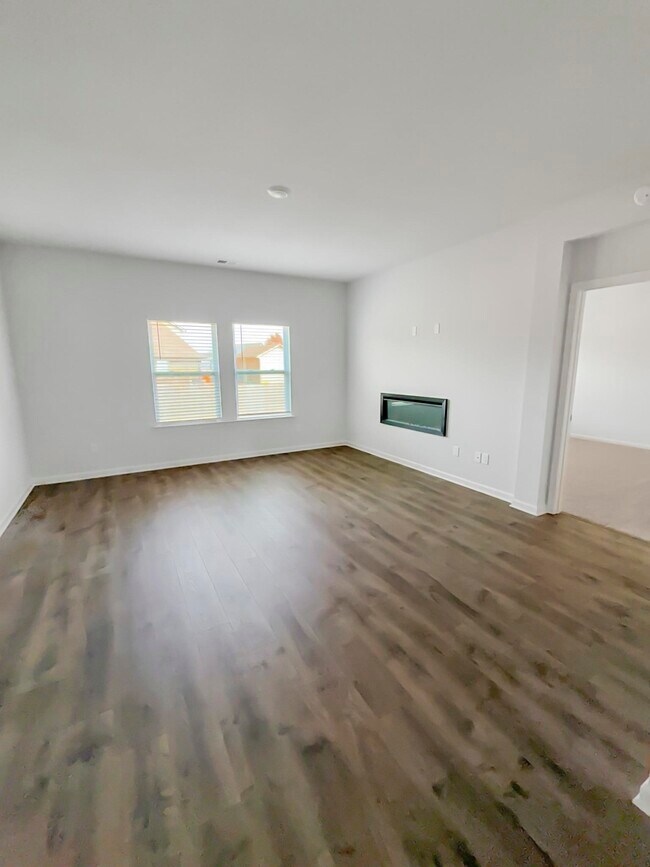 Building Photo - 275 Kipling Dr