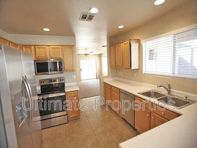 Building Photo - 24824 N 36th Ave