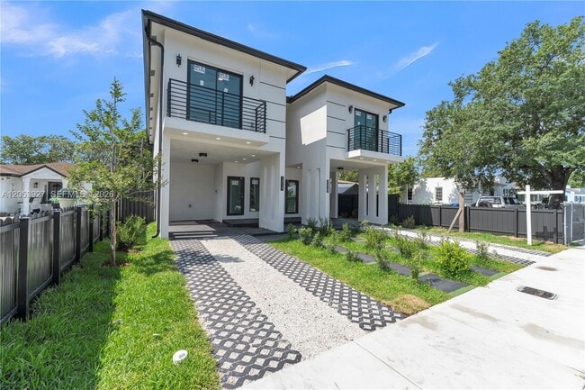 Building Photo - 1818 NW 49th St