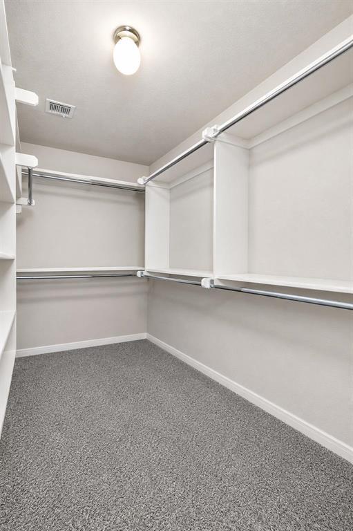 Building Photo - 1713 Sumac Dr