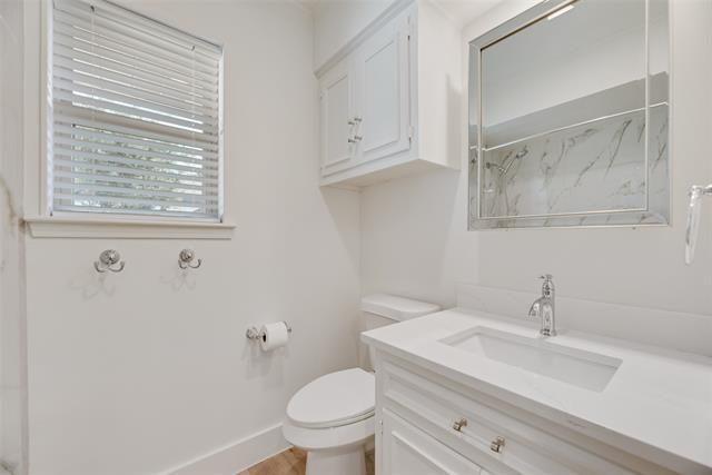 Building Photo - 7426 Woodthrush Dr