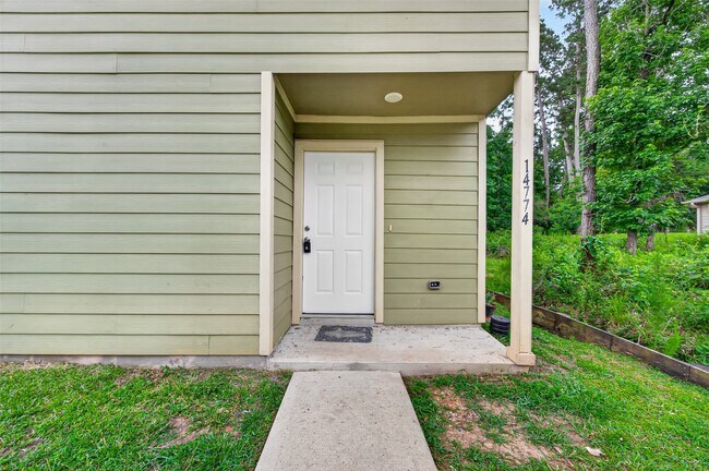 Building Photo - 14774 Bowie Ln