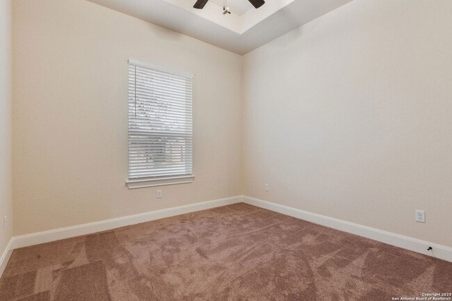 Building Photo - 514 Carriage House