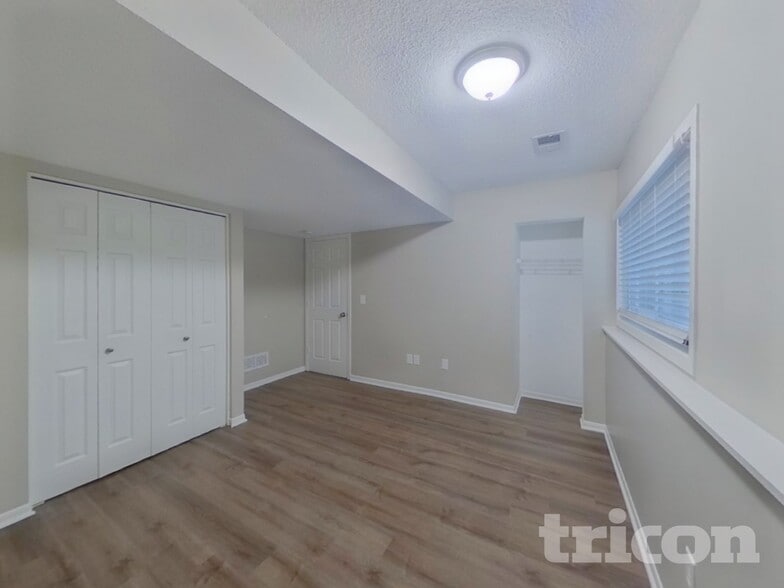 Building Photo - 8906 St Croix Rd