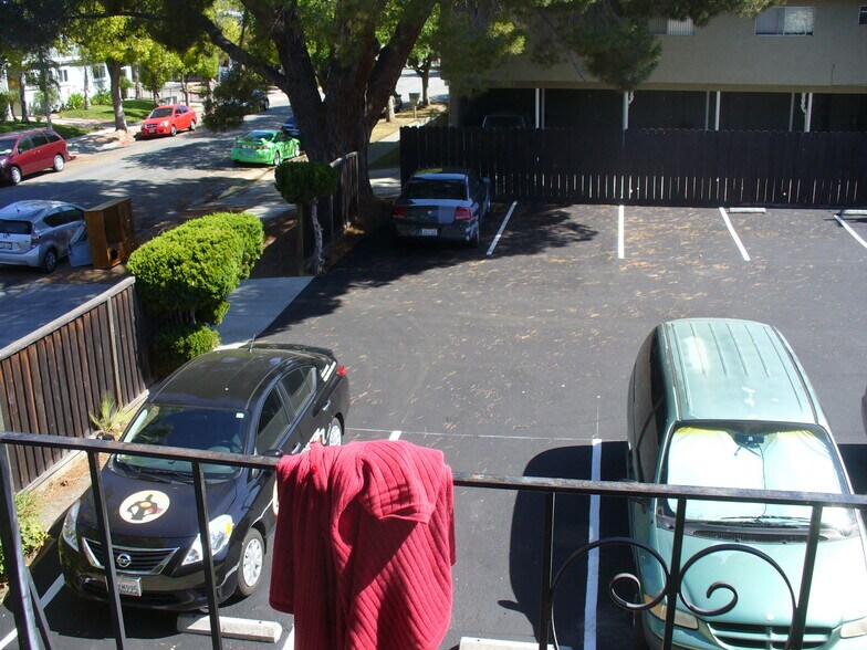 Assigned Parking - 2715 Joseph Ave