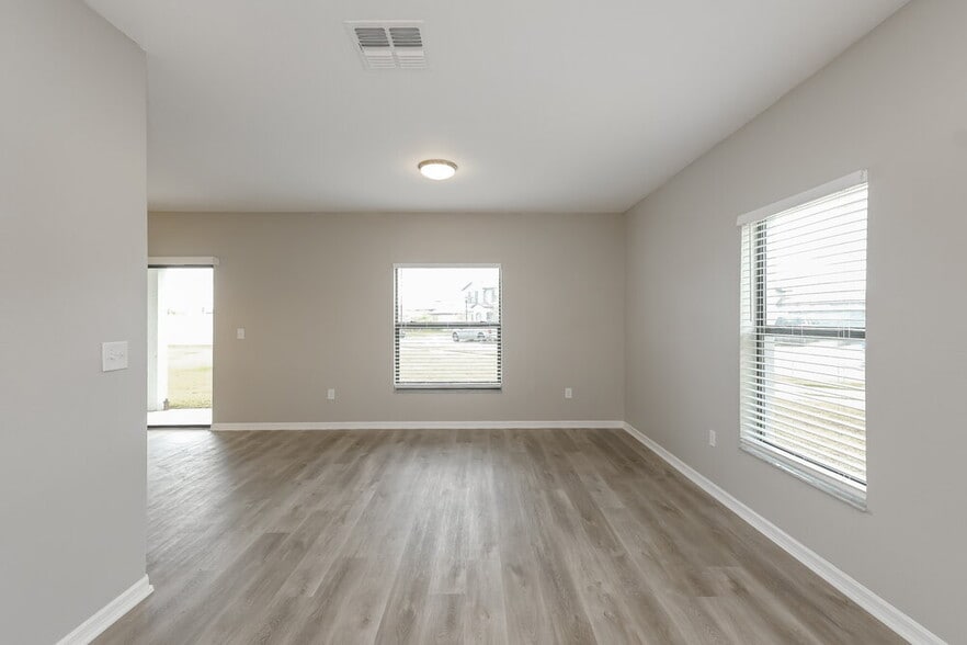 Building Photo - 7405 Clary Sage Ave