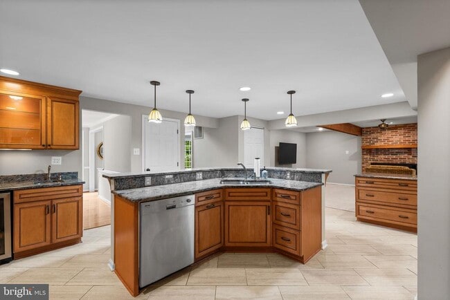 Building Photo - 10218 Feaga Farm Ct
