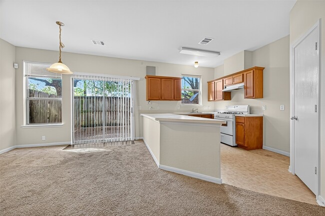Building Photo - 8042 Montague Manor Ln