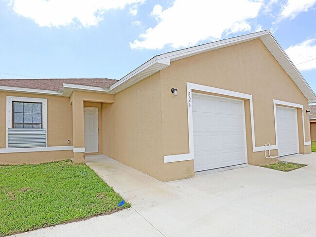 Building Photo - Cape Coral 826