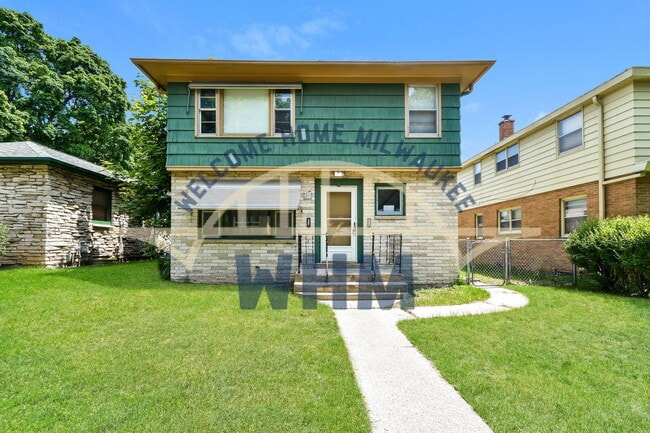 Primary Photo - 4074 N 85th St