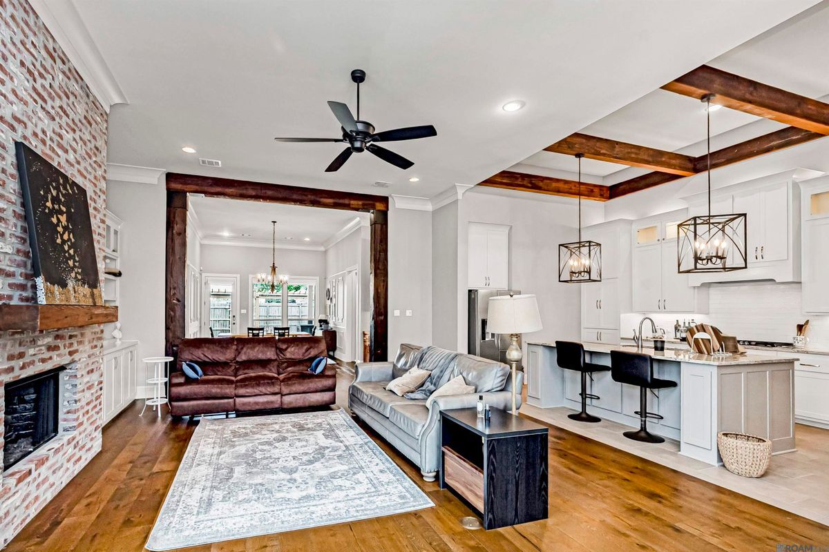 Building Photo - 37464 Cypress Hollow Ave