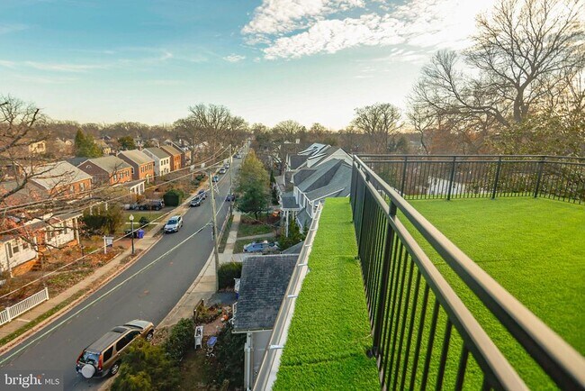 Building Photo - 3500 7th St N