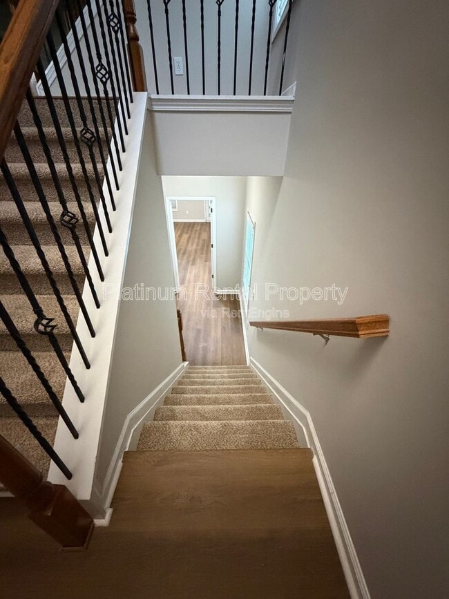 Building Photo - 12785 Doe Dr