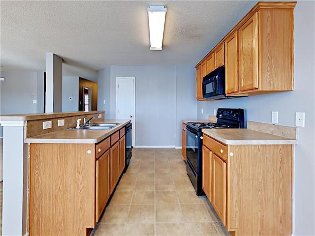Building Photo - 9957 George Washington Dr