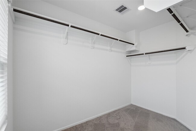 Building Photo - 3034 Twisted Myrtle Dr
