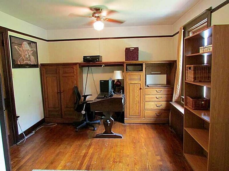 Building Photo - 3761 Orpwood St