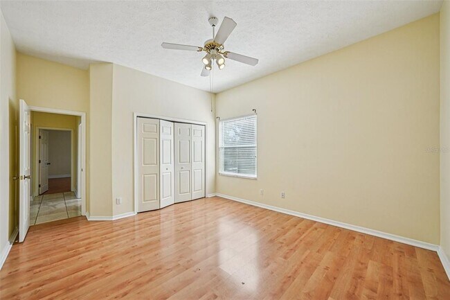 Building Photo - 918 Academy Dr