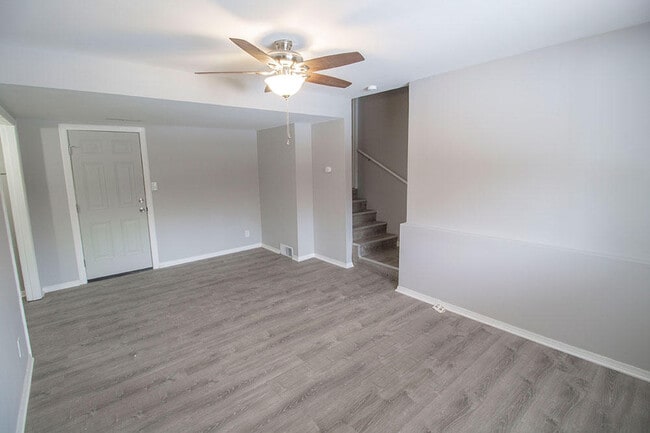 Building Photo - 4242 Santa Barbara