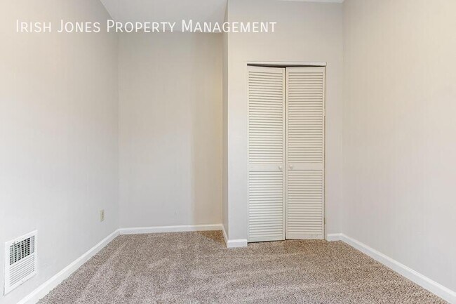 Building Photo - 152 Wildwood Pl