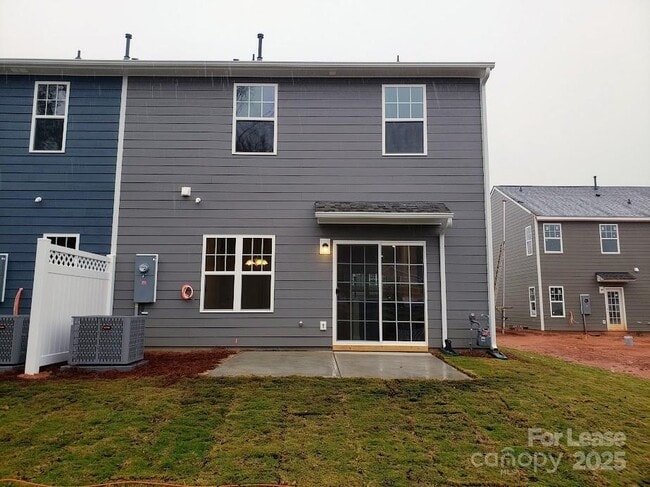 Building Photo - 543 San Marco Dr