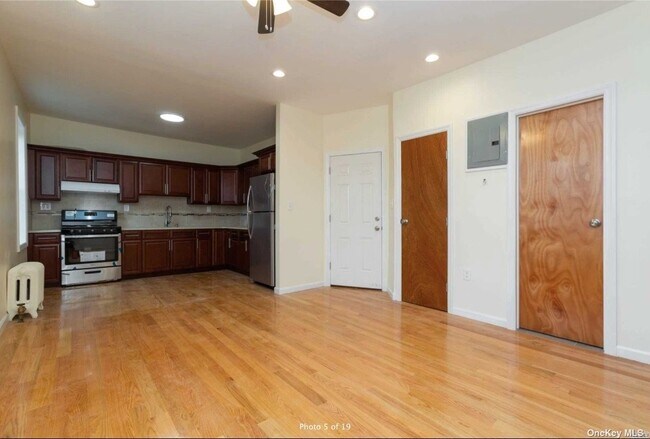 Building Photo - 90-02 Sutter Ave