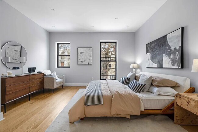 Building Photo - West 136th Street