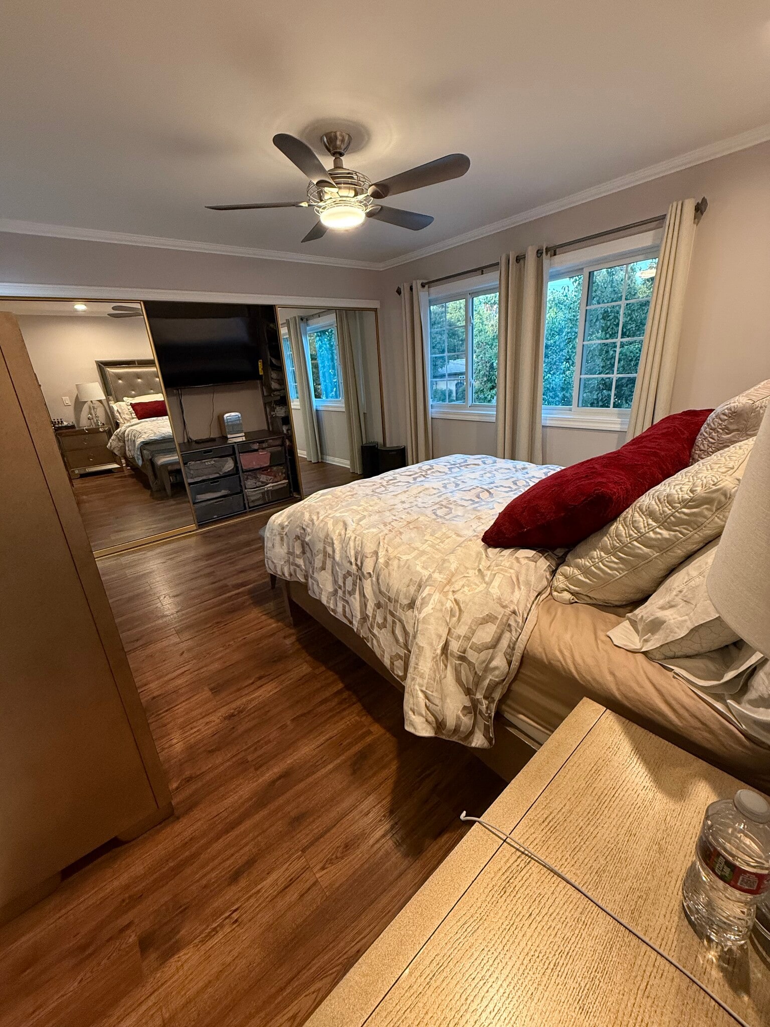 Building Photo - 1117 Cll Malaga