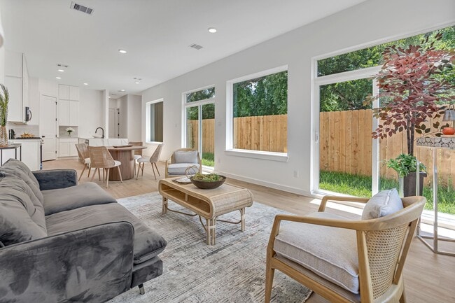 Building Photo - 6809 Conley St