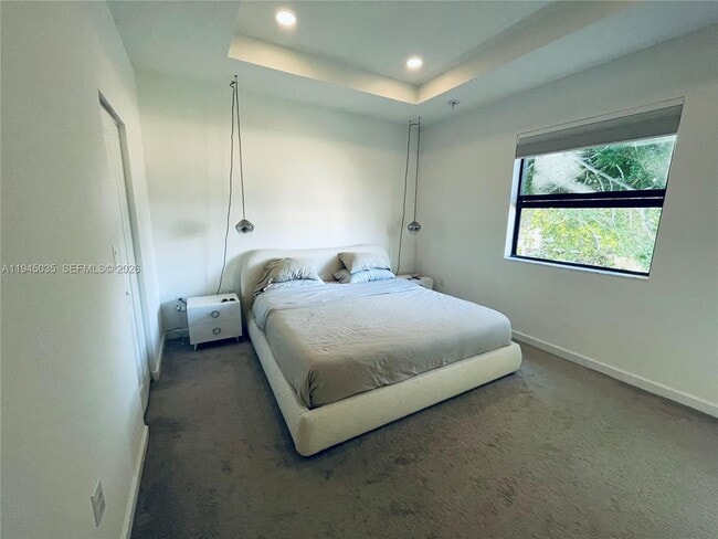 Building Photo - 764 NE 206th Terrace