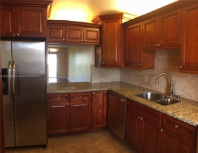 Building Photo - 16581 Blatt Blvd