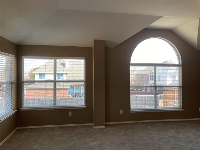 Building Photo - 615 Lone Ridge Way