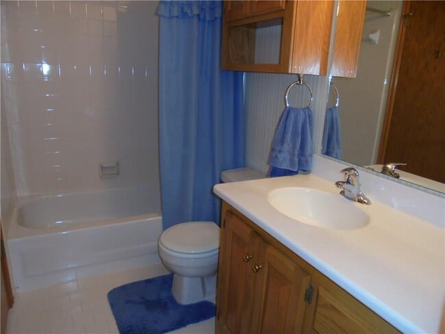 Building Photo - 1206 Windsor Pl