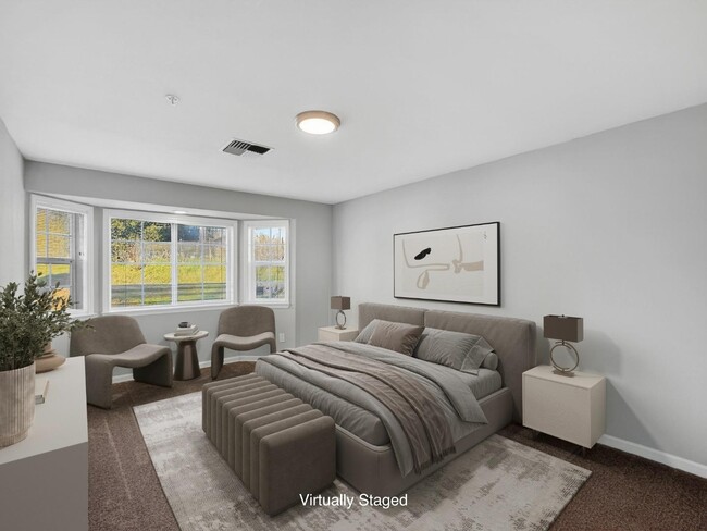 Building Photo - 2800 Roop Rd