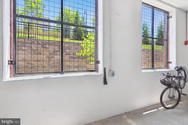 Building Photo - 104 St Ives Pl