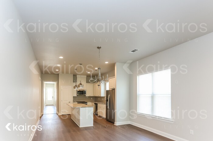 Building Photo - 15713 Boothy Ln