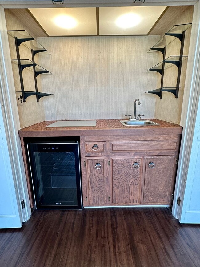 Building Photo - Beautiful Hilltop Del Cerro House with Amazing Views As Far As The Ocean!