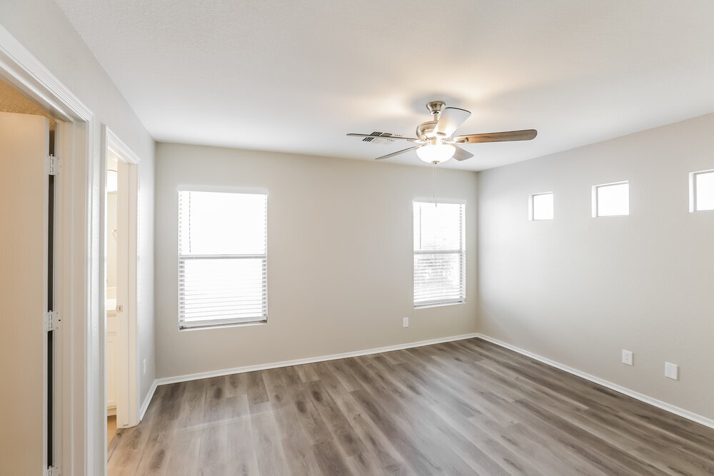 Building Photo - 2650 S 84th Dr