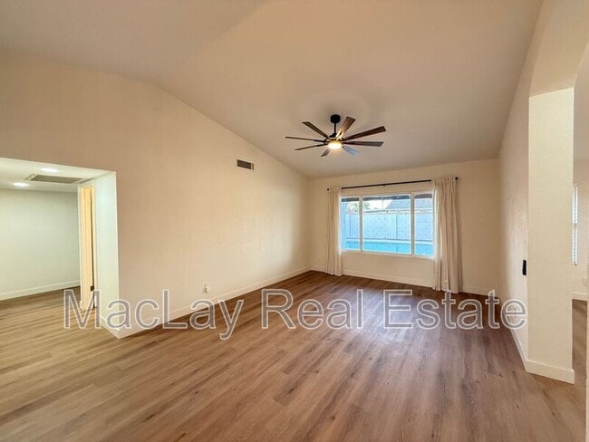 Building Photo - 1720 W Highland St