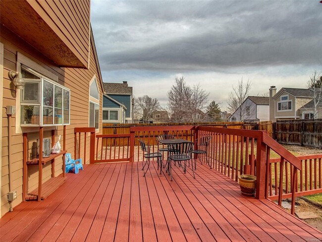 Building Photo - Spacious College Hills Home - 3 Bed, 3 Bath