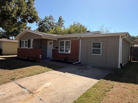 Building Photo - 414 E Tucker Blvd