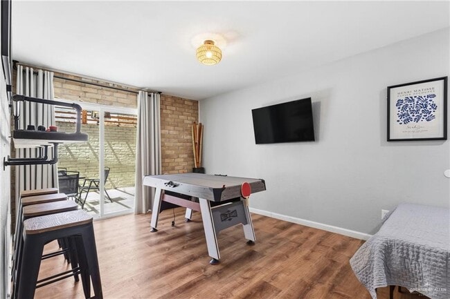 Building Photo - 18 La Vista Ave