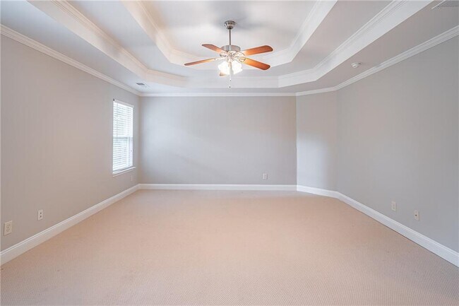 Building Photo - 2668 Lake Manor Circle