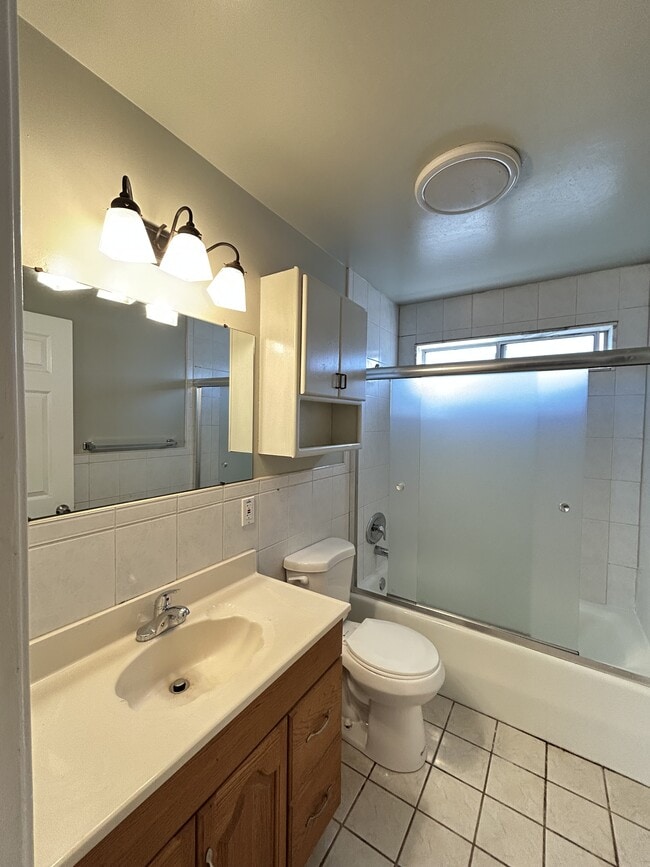 Building Photo - 58 Marys Ave