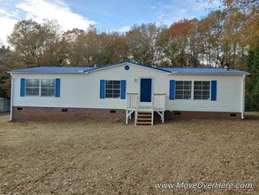 Building Photo - 402 Country Walk Ln