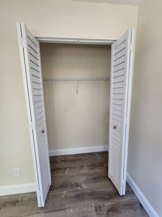 Building Photo - 1773 Tifton Terrace S