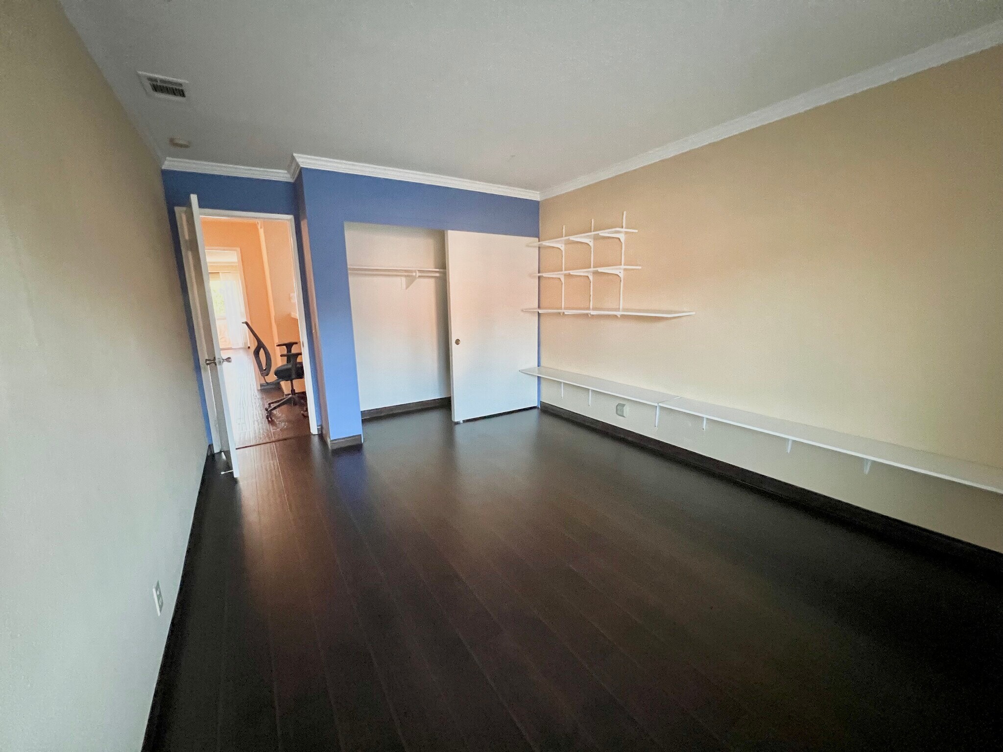 Building Photo - 19225 Index St