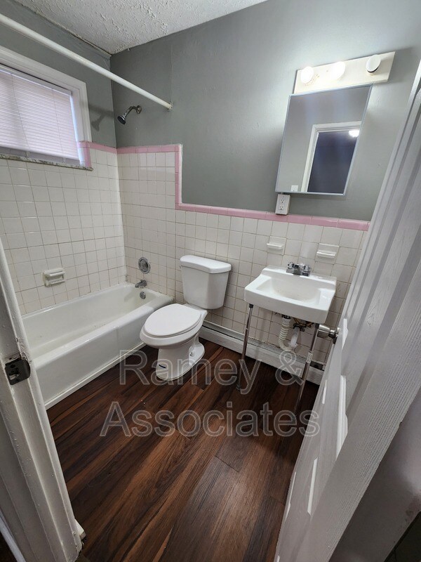 Building Photo - 5301 Milner Rd