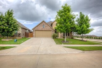 Building Photo - 11700 Buckthorn Dr
